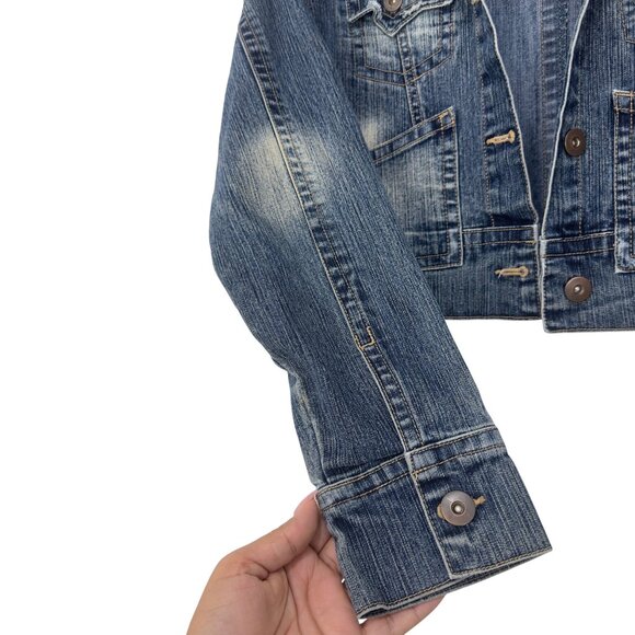 Xhilaration Womens Cropped Denim Jacket SZ XL Blue Button Front Distressed Style - Picture 9 of 15